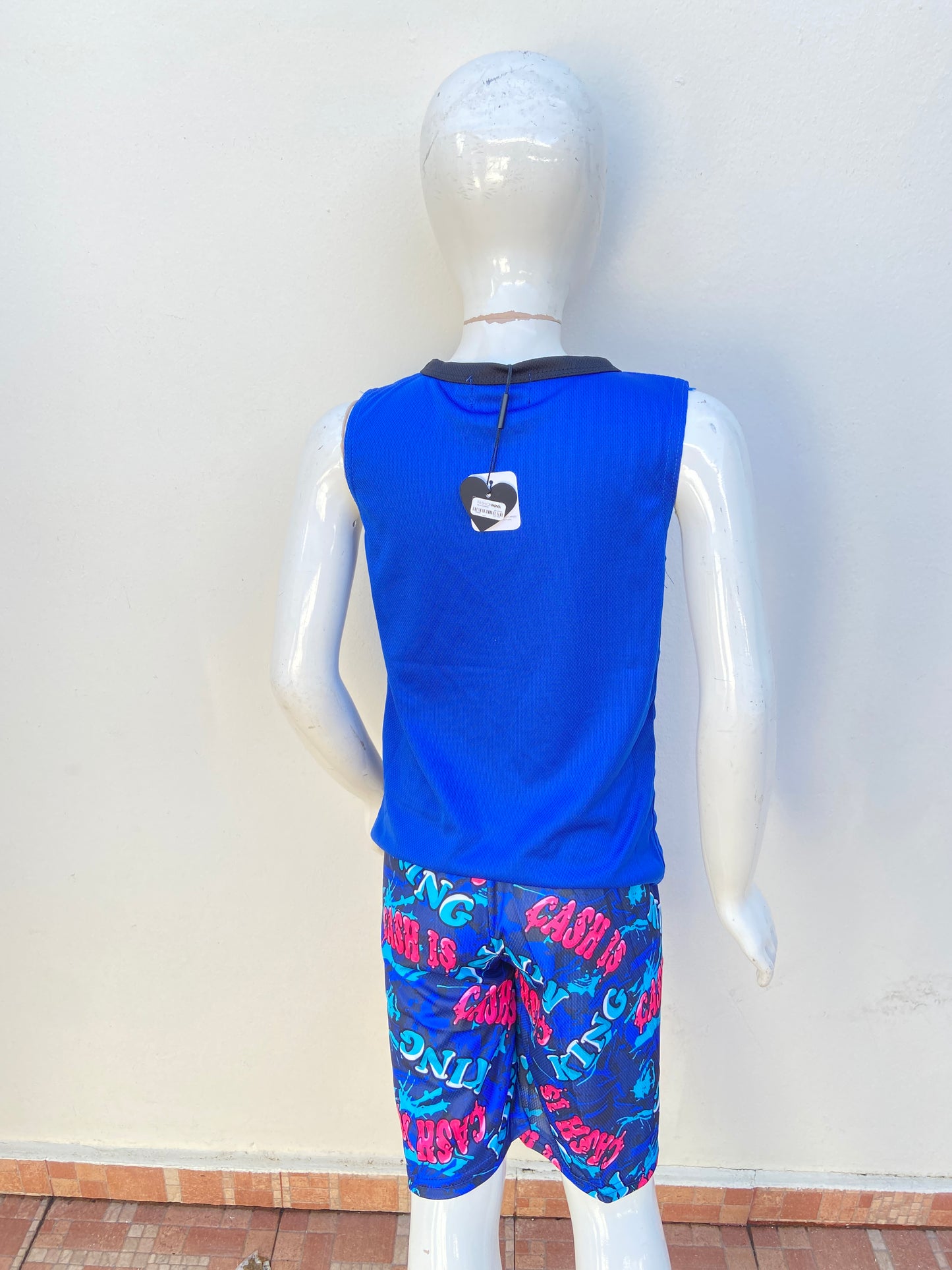 Conjunto Nova Kids original azul rojas con estampado CHASHIS KING .