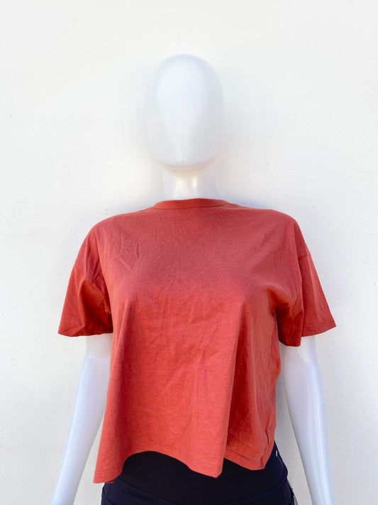 Top Forever 21 Original, color Bronze con doblado en la parte de atrás.