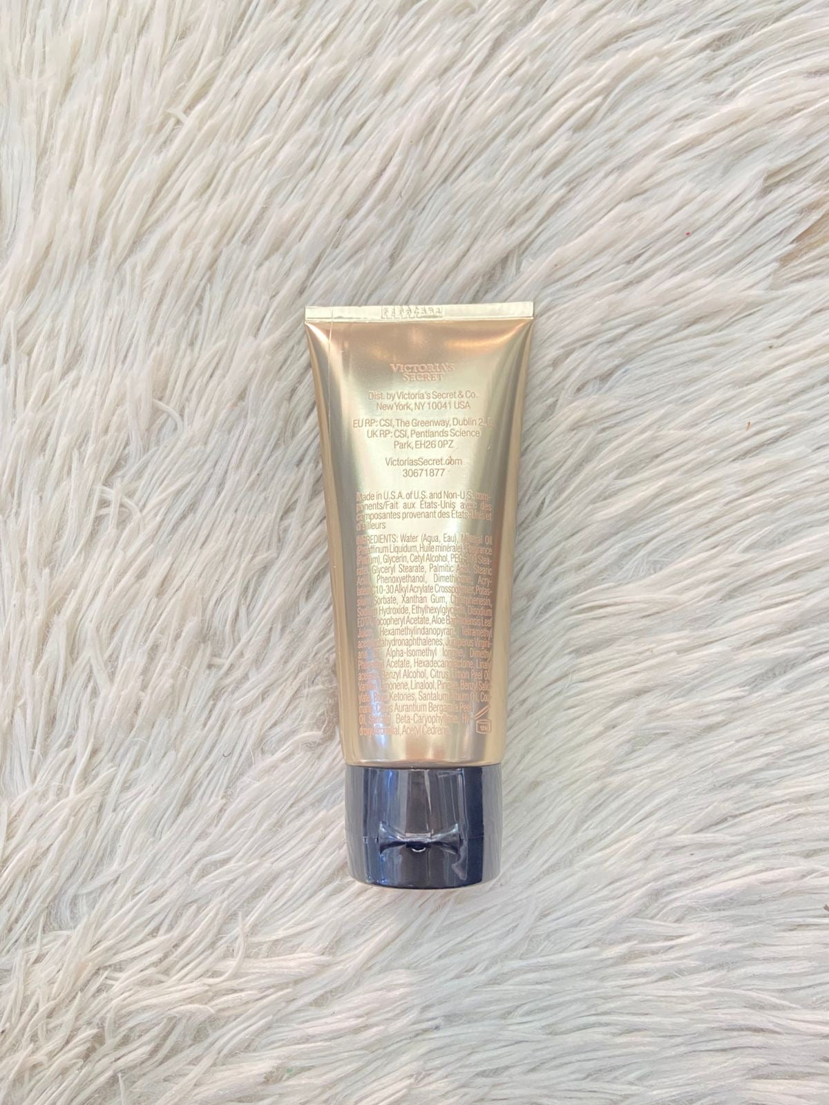 Set Victoria’s Secret Original, BARE crema y mini perfume.