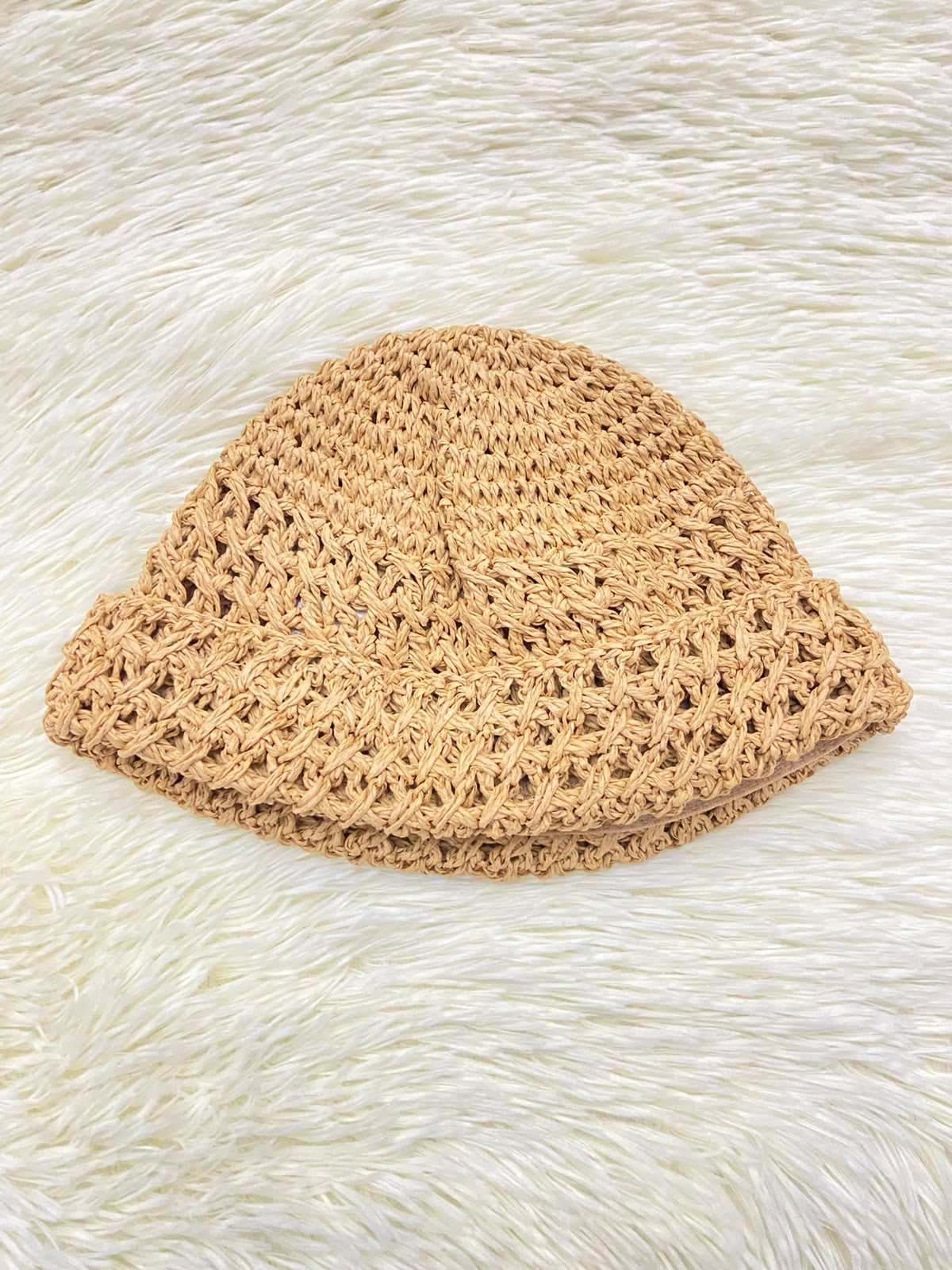 Gorro, tejido artesanal estilo cana color crema