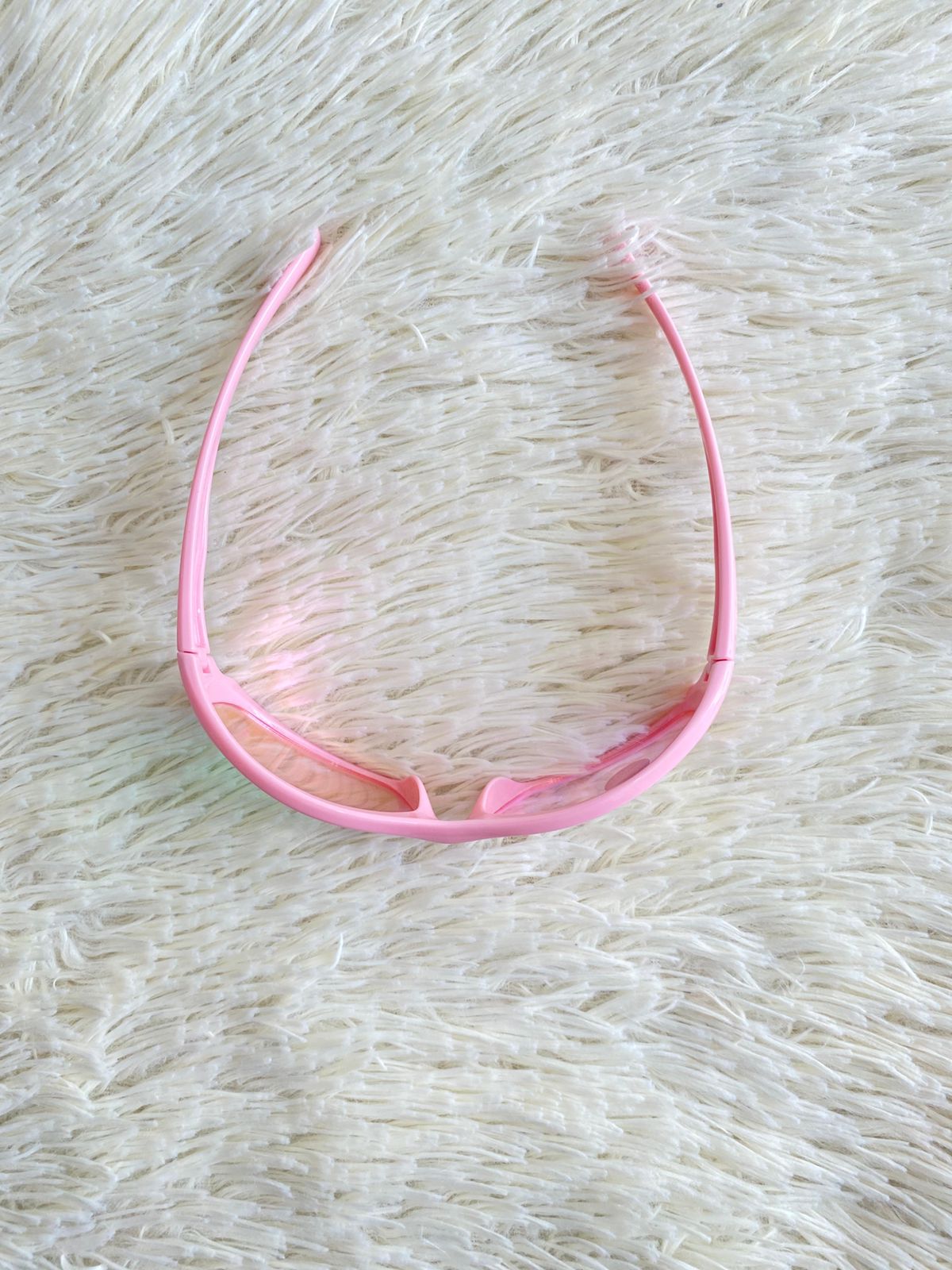 Lentes,con protección UV 100-400 para proteger tu visión. Rosados, estilo deportivo, con cristales espejados.