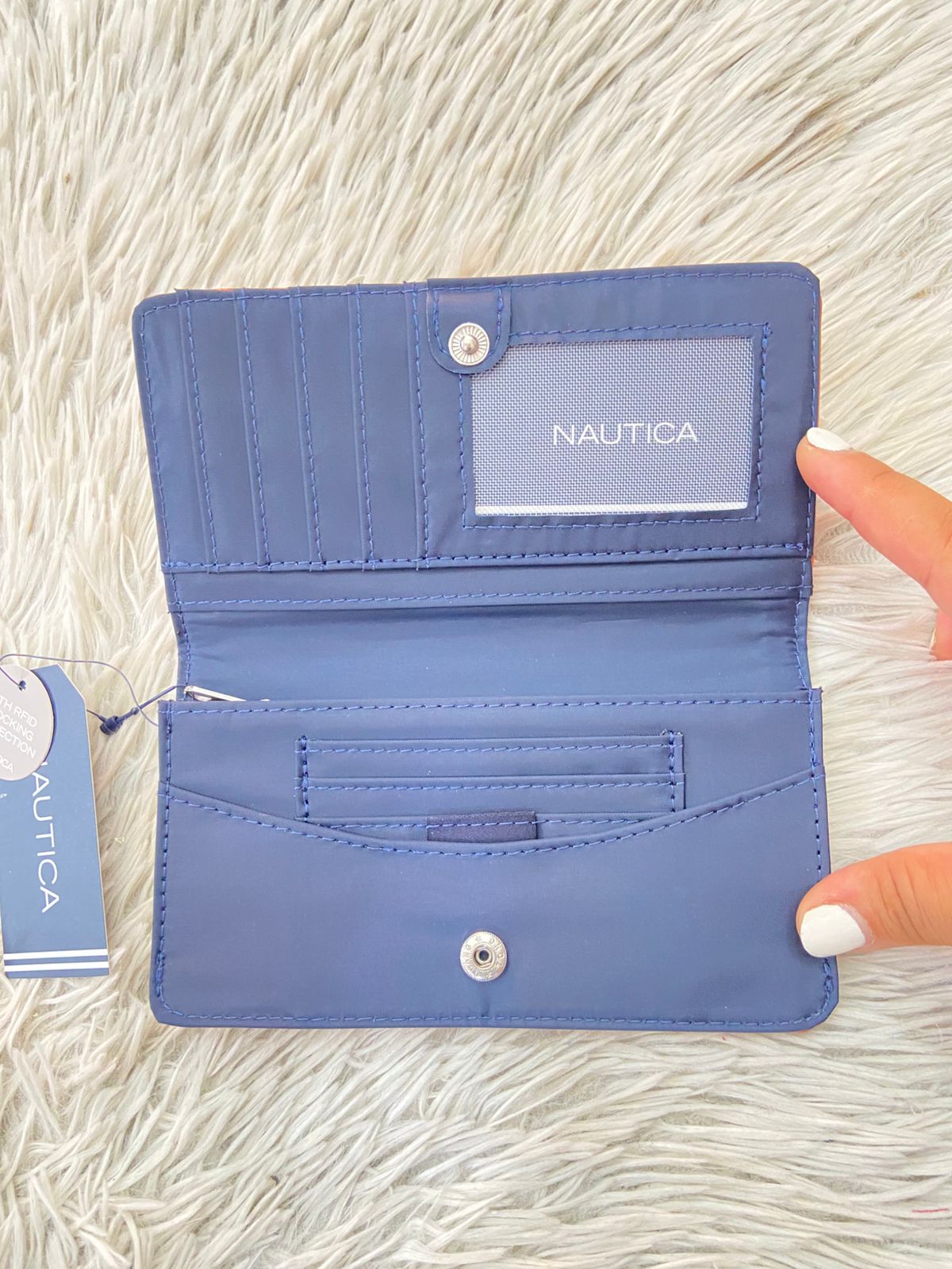 Monedero NAUTICA Original con estampado de bloques y la letra N en color azul, Rojo y blanco