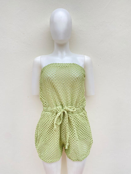 Enterizo/ Cover up verde sage, con lazo ajustable, strapless con tela de malla.