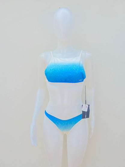 Biquini, de dos piezas  azul cielo con blanco estilo agua del mar CLEAR WATERS
