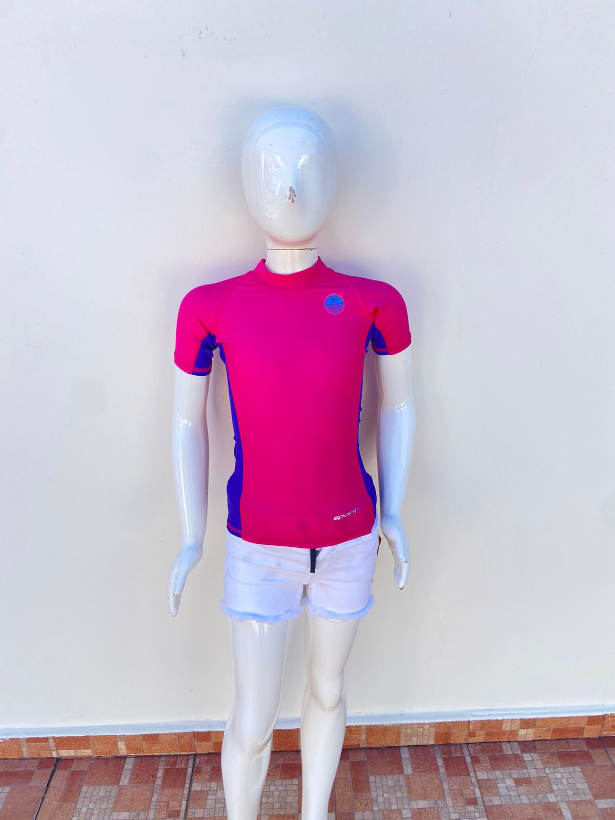 T-shirt de traje de baño Sporti original de color rosado con raya a lo –  Qlindo Store