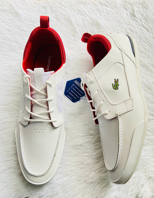 Zapatos Lacoste original blanco con diseño de logo a los lados y raya roja