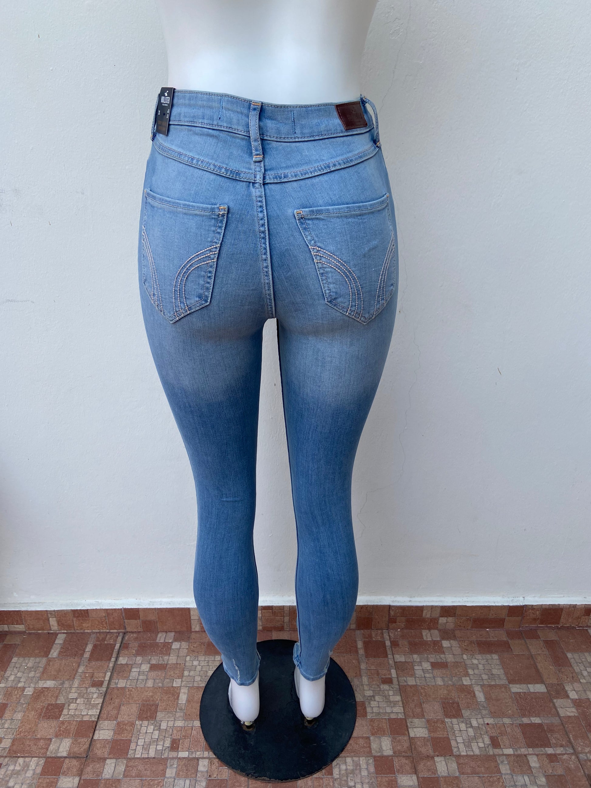 Pantalón Jeans Hollister Original, Azul Claro Con, 58% OFF