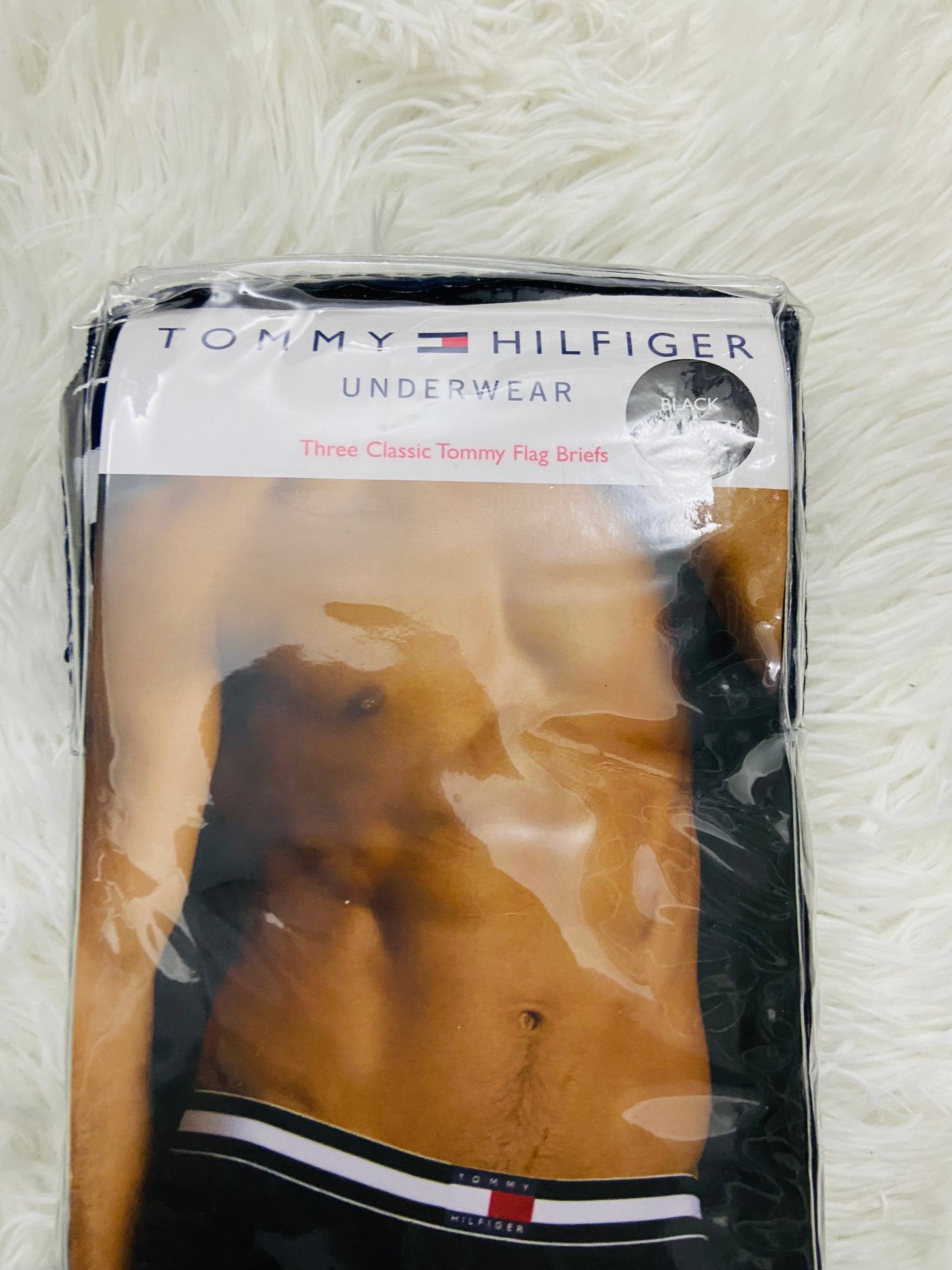 Set de 3 Bóxer briefs Tommy Hilfiger original negro estilo pantaloncillo.
