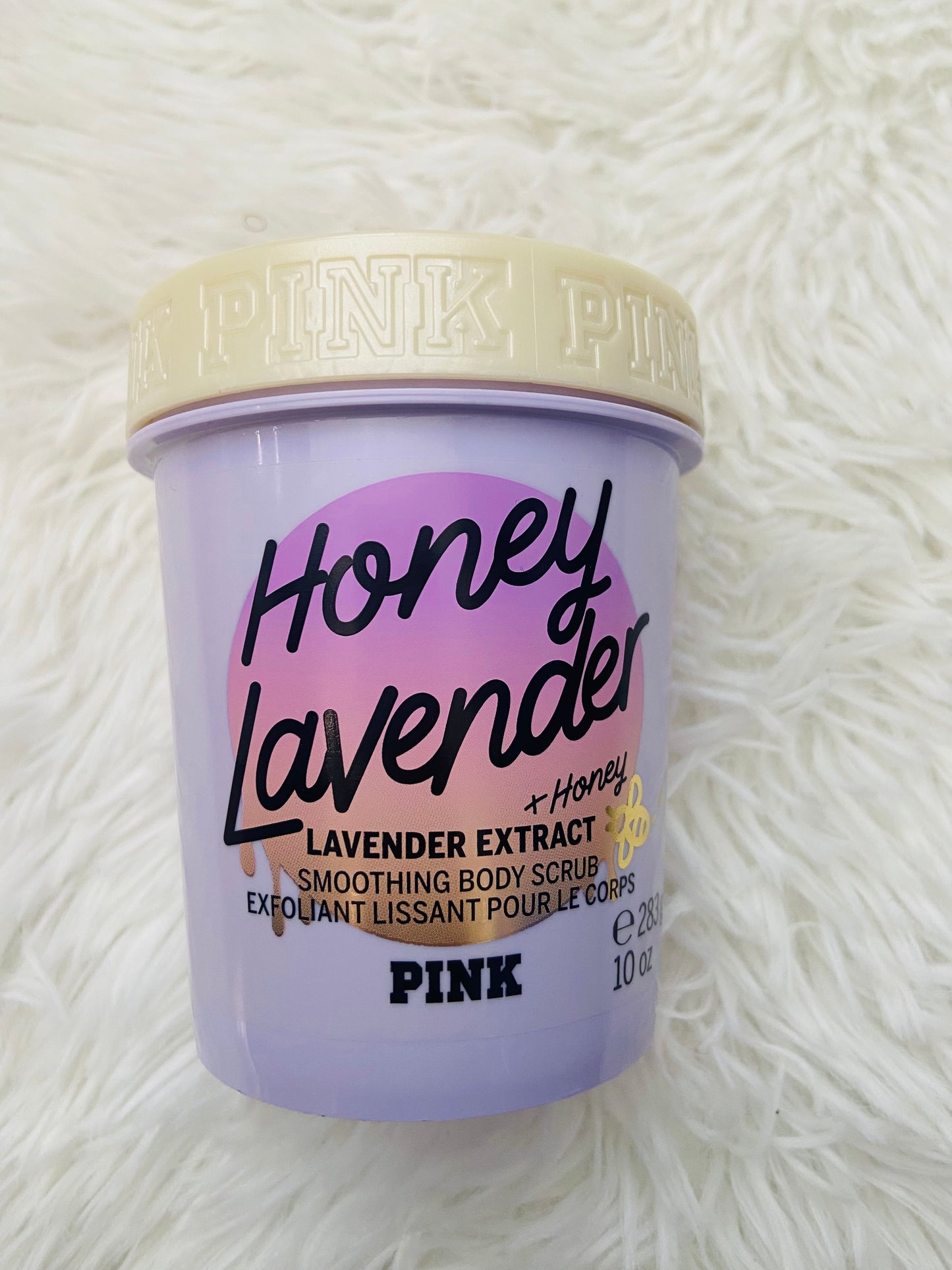 Exfoliante PINK original, HONEY LAVENDER, extracto de lavanda más miel.