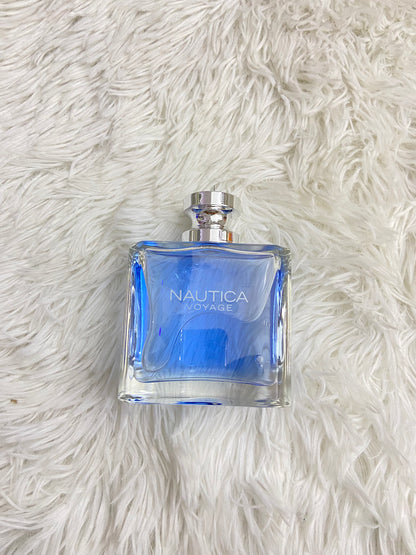 Perfume Nautica original Voyage azul.