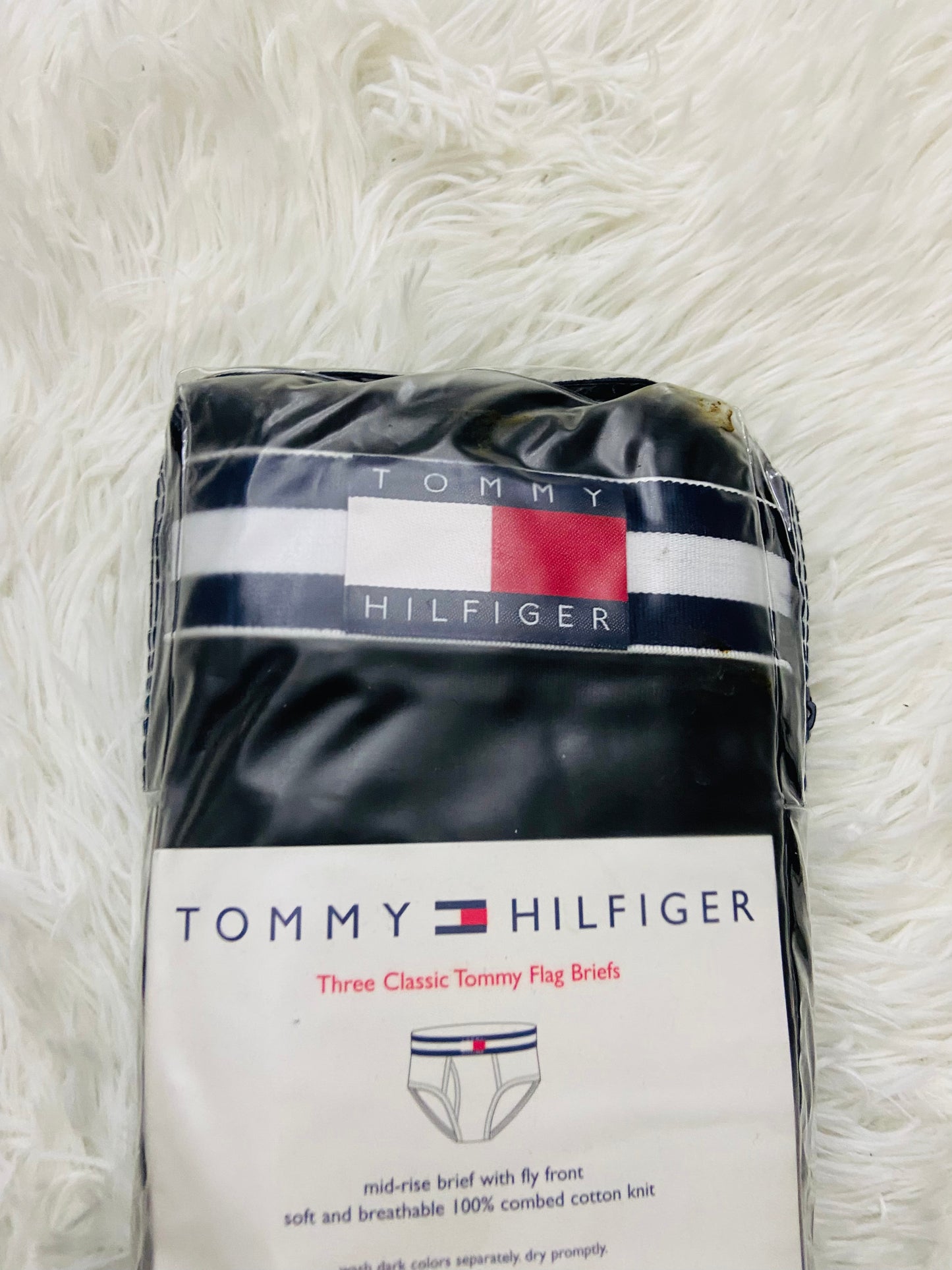 Set de 3 Bóxer briefs Tommy Hilfiger original negro estilo pantaloncillo.